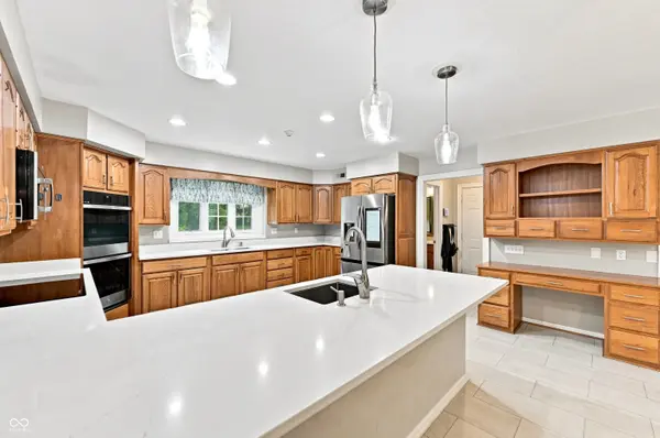 7555 Chablis CIR, Indianapolis, IN 46278