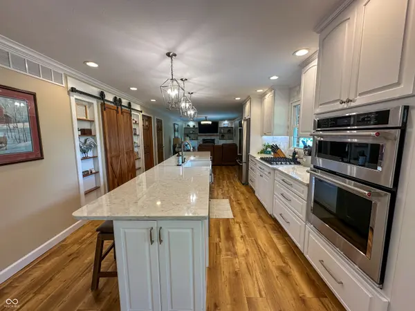220 N Township Line RD, Batesville, IN 47006