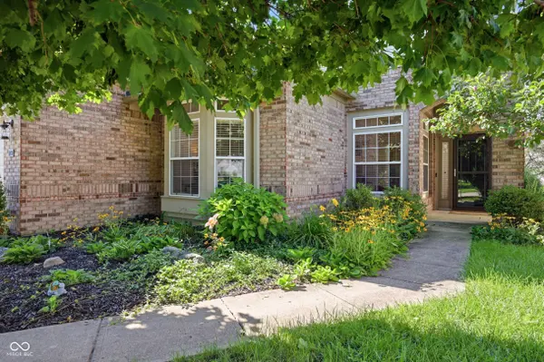9732 Innisbrook BLVD, Carmel, IN 46032