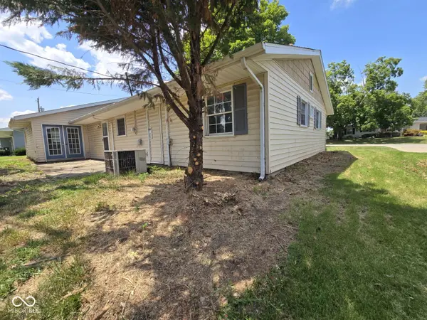 16 S 20th ST, Vincennes, IN 47591