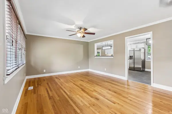 52 N Dawn DR, Franklin, IN 46131