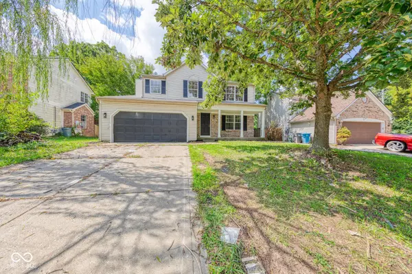 2042 Thousand Oaks BLVD, Indianapolis, IN 46214