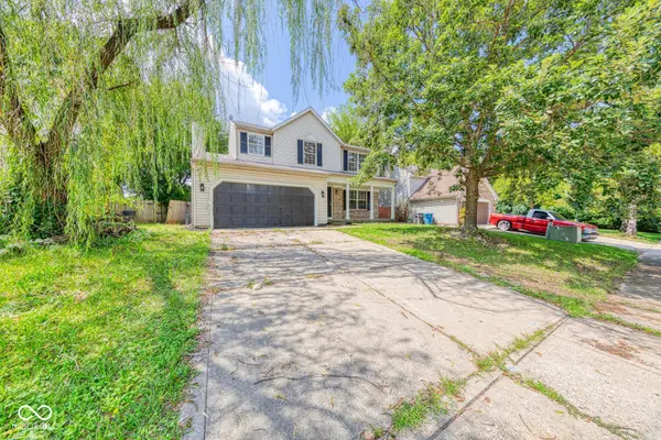 2042 Thousand Oaks BLVD, Indianapolis, IN 46214