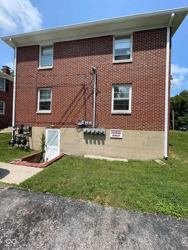 113 W Fifth ST #H, Greenfield, IN 46140