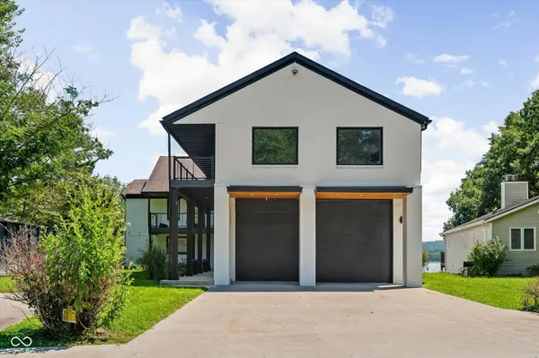 7800 N Lakewood DR, Unionville, IN 47468