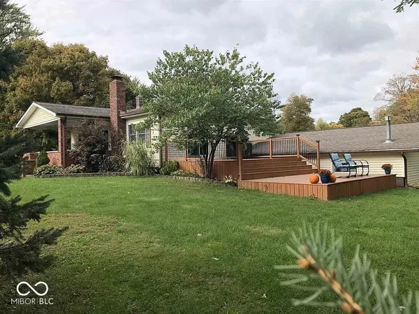 301 E Elm ST, Pierceton, IN 46562