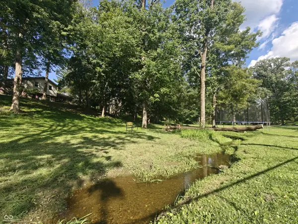 532 E Timberbrook EST, Shelbyville, IN 46176