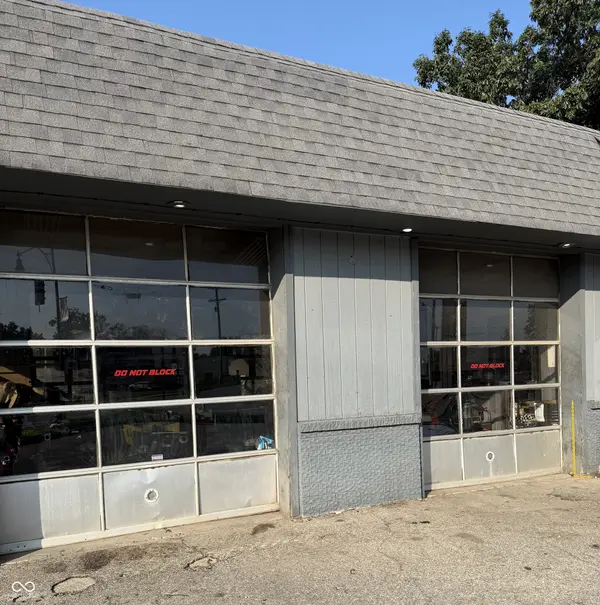 102 W Us Highway 36, Rockville, IN 47872