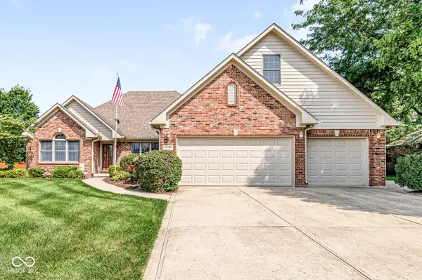 6298 Canak DR, Avon, IN 46123