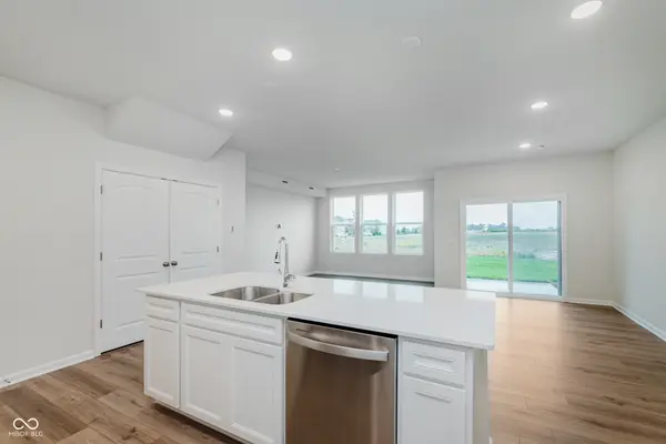 716 Garrow DR, Westfield, IN 46074