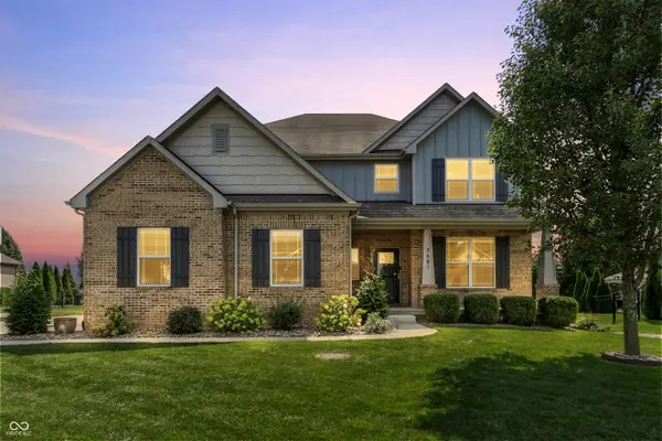 3681 Woodvine DR, Bargersville, IN 46106