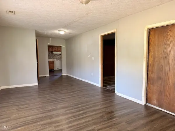 1370 E 225 S, Shelbyville, IN 46176