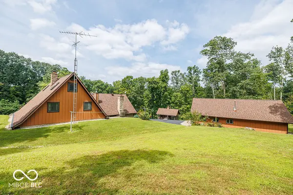 5214 Tamarack LN, Spencer, IN 47460
