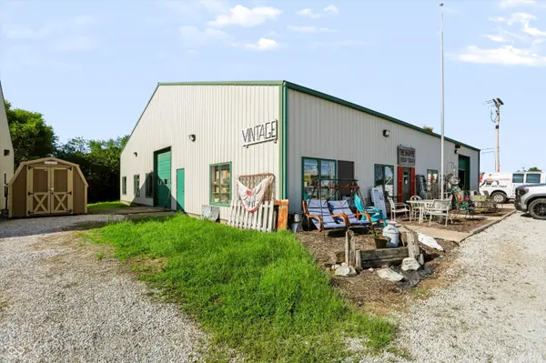 291 E Two Cent RD, Bargersville, IN 46106