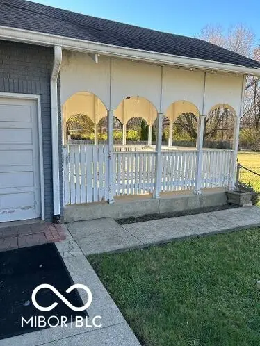 6104 Madison AVE, Indianapolis, IN 46227