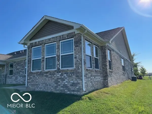 1606 Sadler WAY, Avon, IN 46123