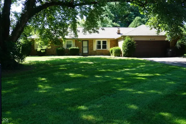 4317 W Fairview RD, Greenwood, IN 46142