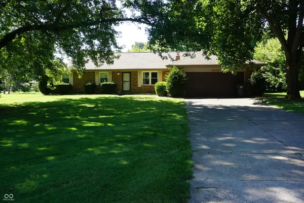 4317 W Fairview RD, Greenwood, IN 46142
