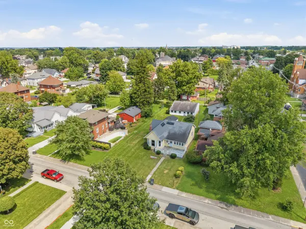 209 N Conde ST, Tipton, IN 46072