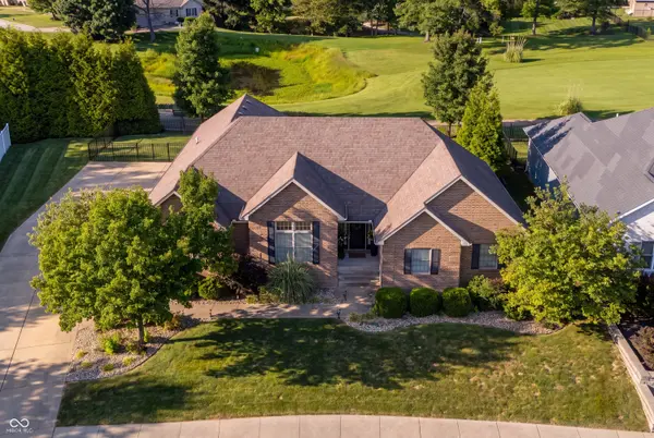 3974 Golf Bag LN, Terre Haute, IN 47802