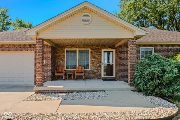 8157 E County Road 300 N, Seymour, IN 47274