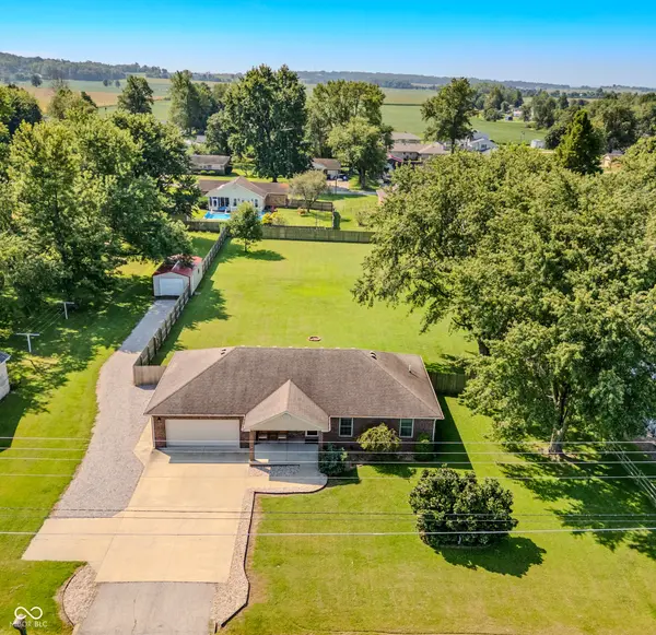 8157 E County Road 300 N, Seymour, IN 47274