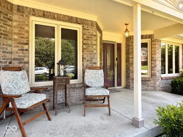 939 Silver Creek WAY, Greenwood, IN 46142