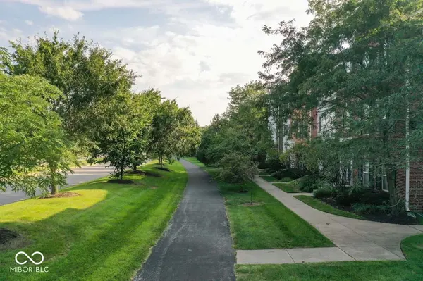 11897 Esty WAY, Carmel, IN 46033
