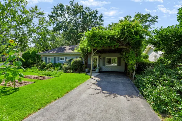 930 Pawnee RD, Carmel, IN 46032