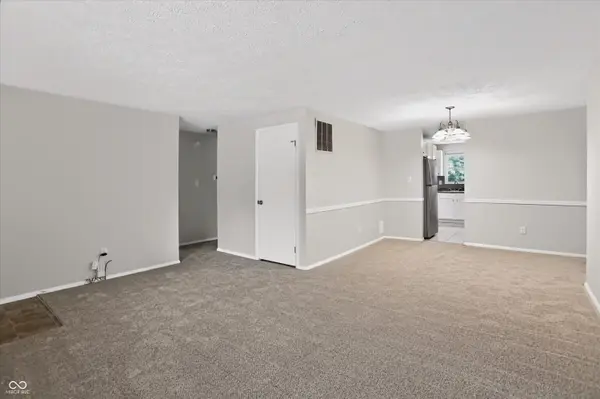 6864 Cordova DR, Indianapolis, IN 46221