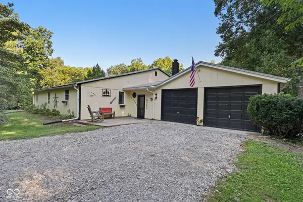 3202 E County Road 800 N, Bainbridge, IN 46105