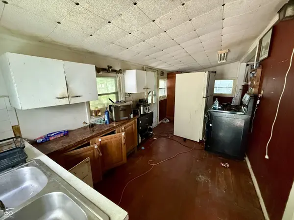 1814 Noble ST, Anderson, IN 46016
