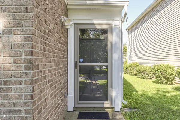2316 Bristol DR, Franklin, IN 46131