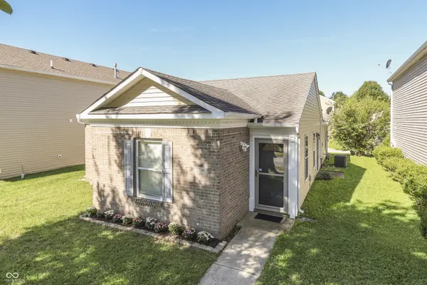 2316 Bristol DR, Franklin, IN 46131