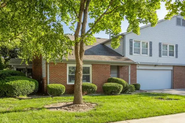 7547 Farm View CIR E, Indianapolis, IN 46256