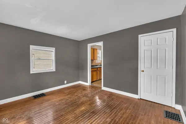 5142 English AVE, Indianapolis, IN 46219