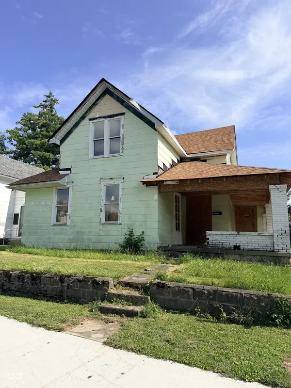 300 E North ST, Winchester, IN 47394