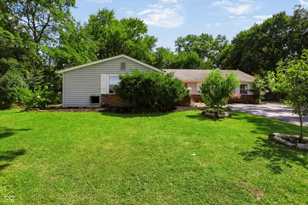 7105 Hague RD, Indianapolis, IN 46256