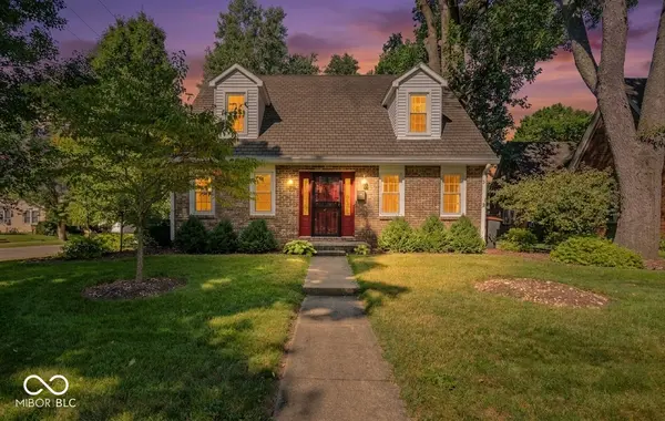 1710 Lafayette AVE, Columbus, IN 47201