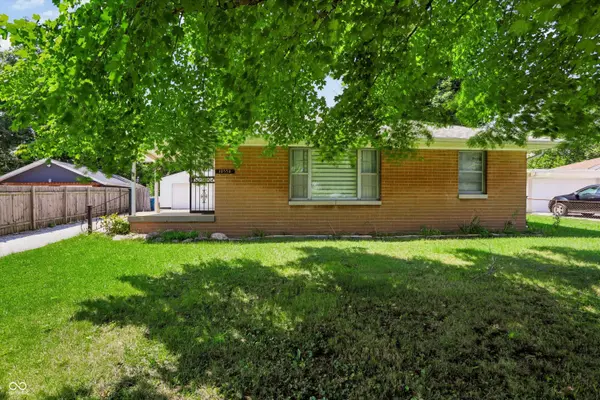 10550 McPherson ST, Carmel, IN 46280