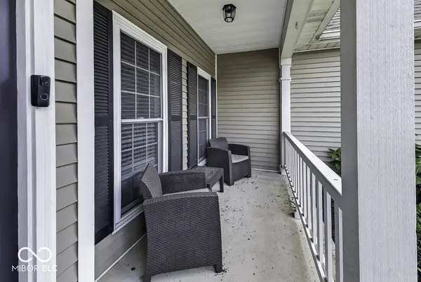 777 S Meadow Song CT, New Palestine, IN 46163