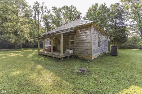4783 Peoga RD, Trafalgar, IN 46181