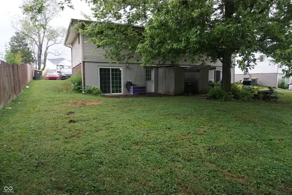 711 S Park Square DR, Bloomington, IN 47403