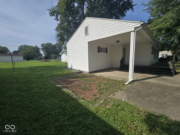502 E Main ST, Farmersburg, IN 47850