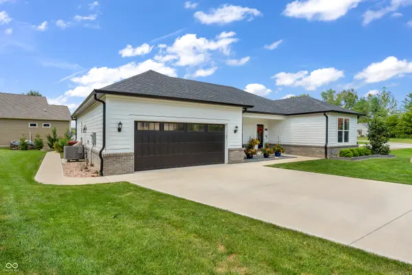 214 Patriots Landing, Fillmore, IN 46128