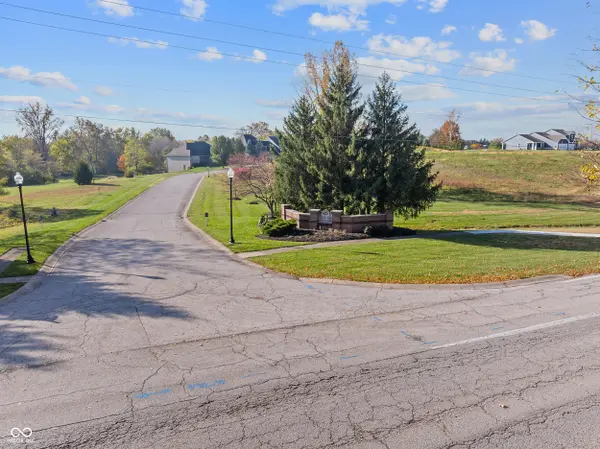 1145 Touchstone DR, Indianapolis, IN 46239