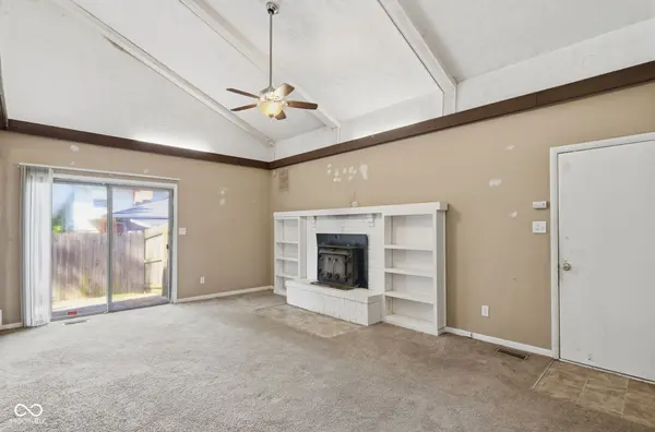 6130 Munsee LN, Indianapolis, IN 46228