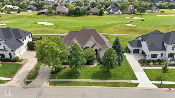 11435 Golden Bear WAY, Noblesville, IN 46060