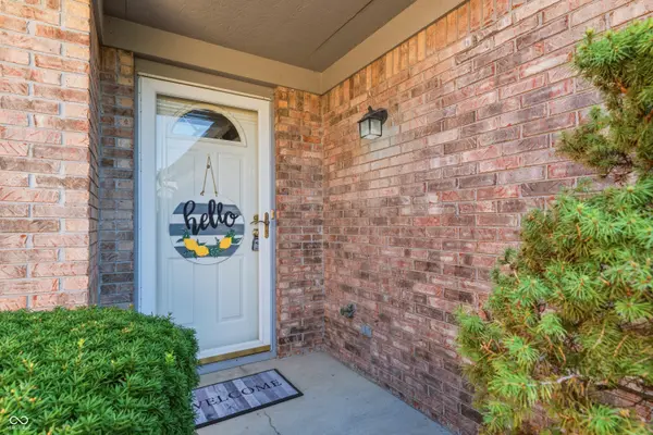 7132 Sea Pine DR, Indianapolis, IN 46250