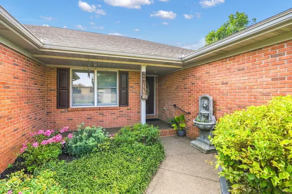 2611 Conestoga CT, Newburgh, IN 47630